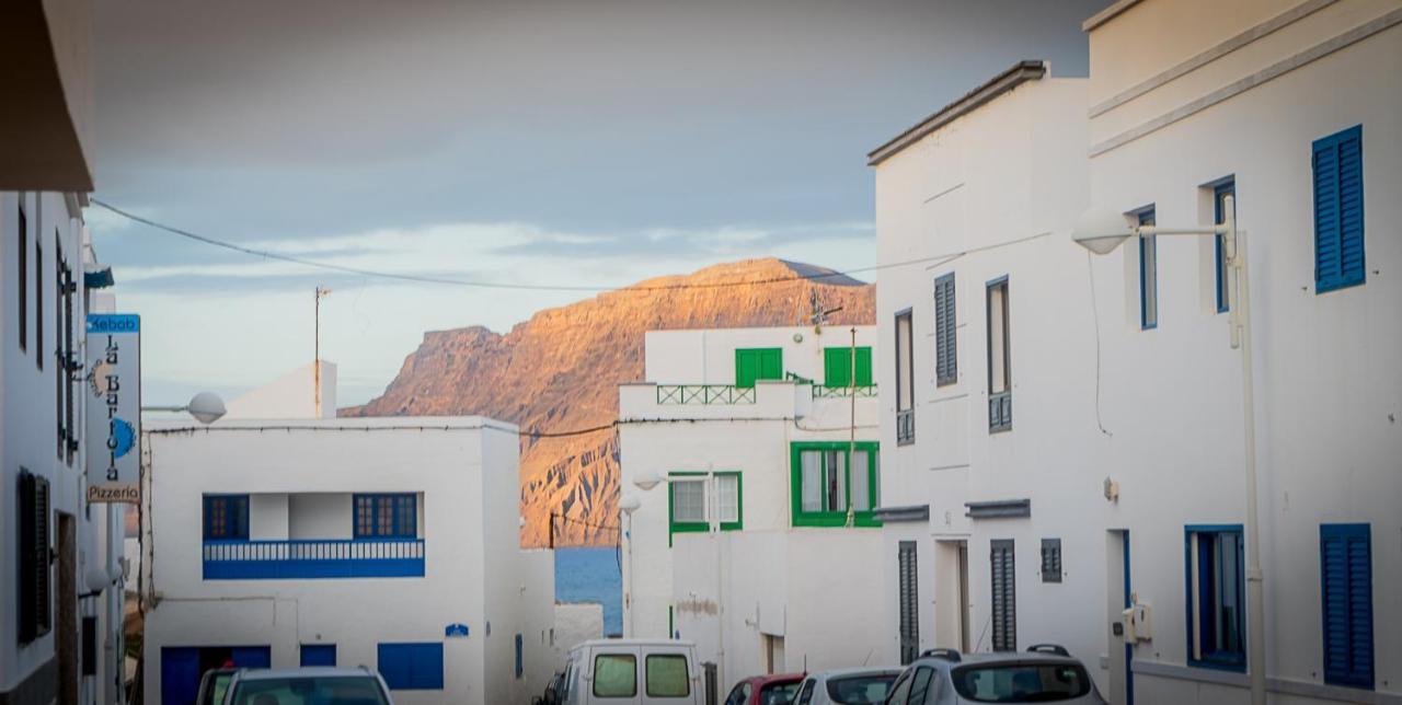 Volcanokite Apartments Famara Exterior foto